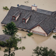 Illustration for article titled Water Damage Removal Tips After A Hurricaneem/em